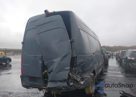 2019 Mercedes-Benz Sprinter 2500 High Roof V6 from USA, damaged, VIN WD4PF1CD9KP127024